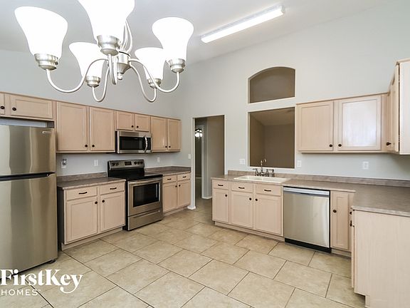 5th image of 10233 E Dolphin Ave