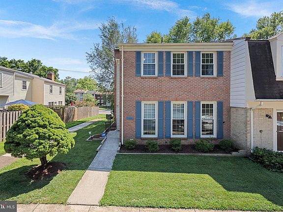 2nd image of 2990 Valera Ct