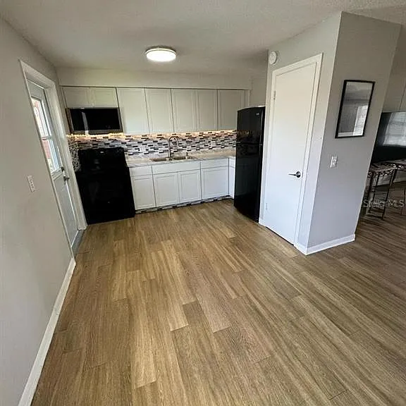 1649 W Oak Ridge Rd #1649C — Photo 2