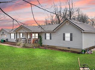 681 Doc Speevack Rd, Munfordville, KY 42765
