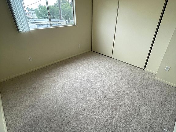 4th image of 4522 Kensington Dr APT B