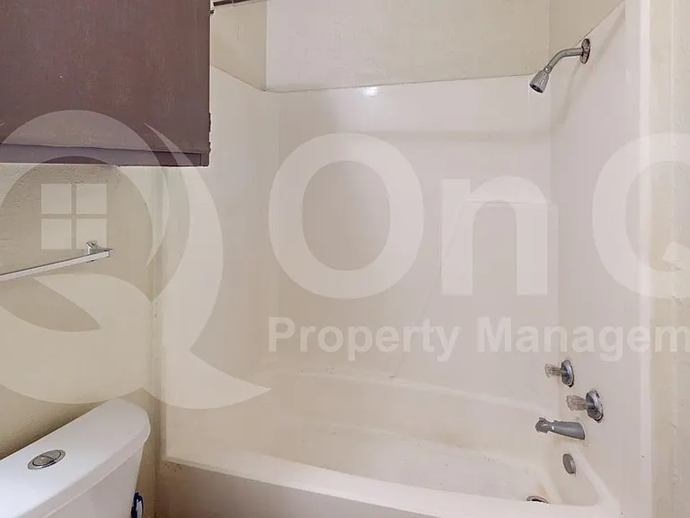 410 Bryan St #17 — Photo 16