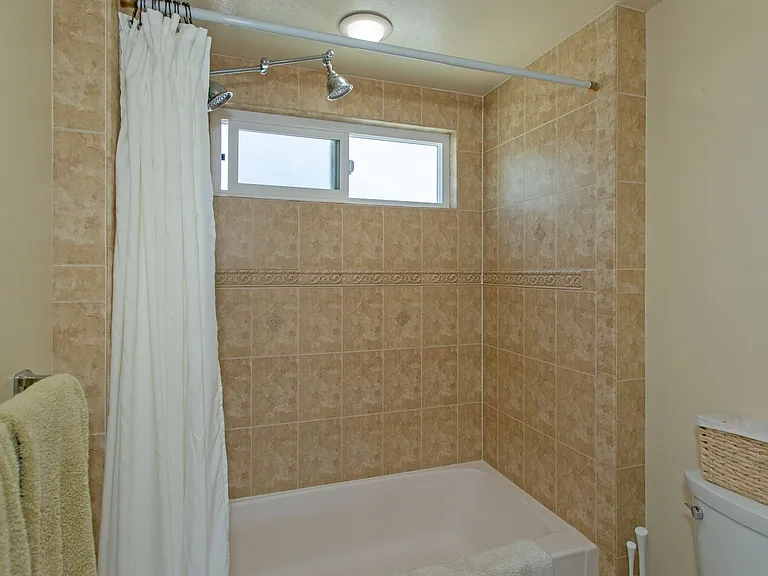 168 Walnut Ave — Photo 20