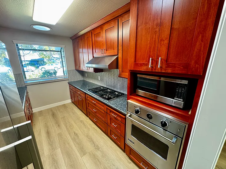 4056 Park Blvd — Photo 8