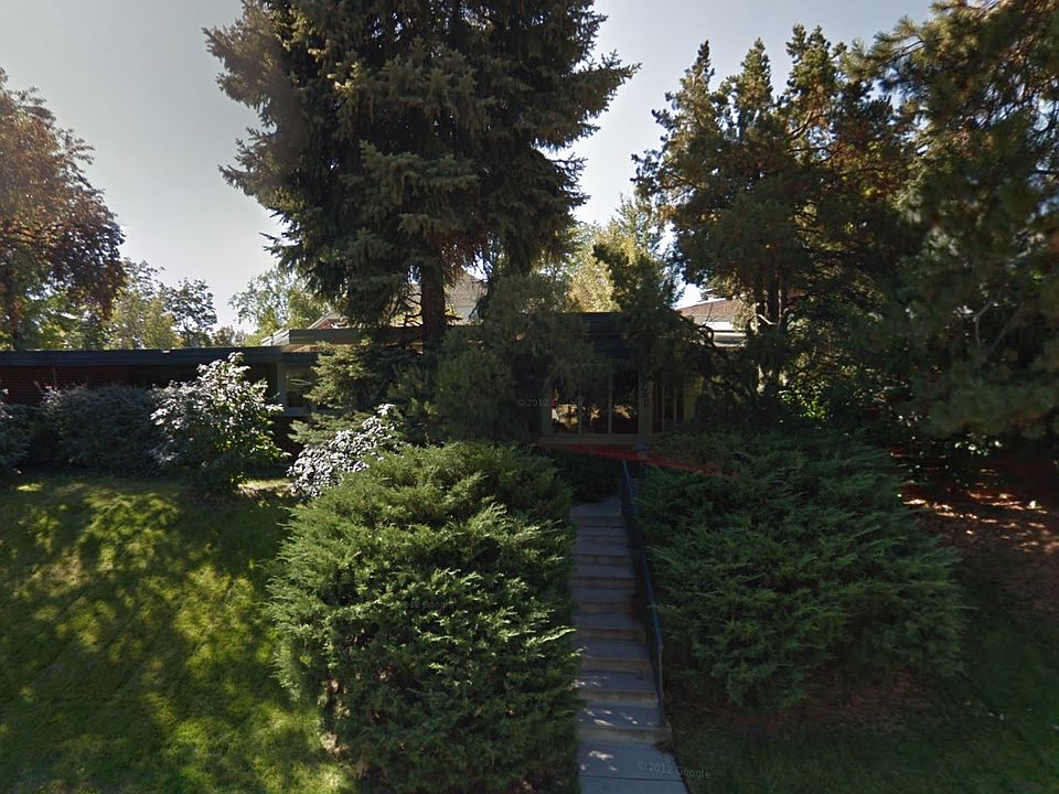 2nd image of 2150 E 3rd Ave