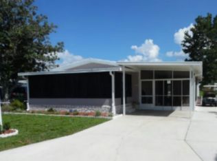 2443 Lower Red Lake Ln, Grand Island, FL 32735