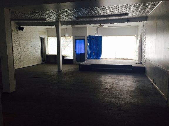 First floor back to front