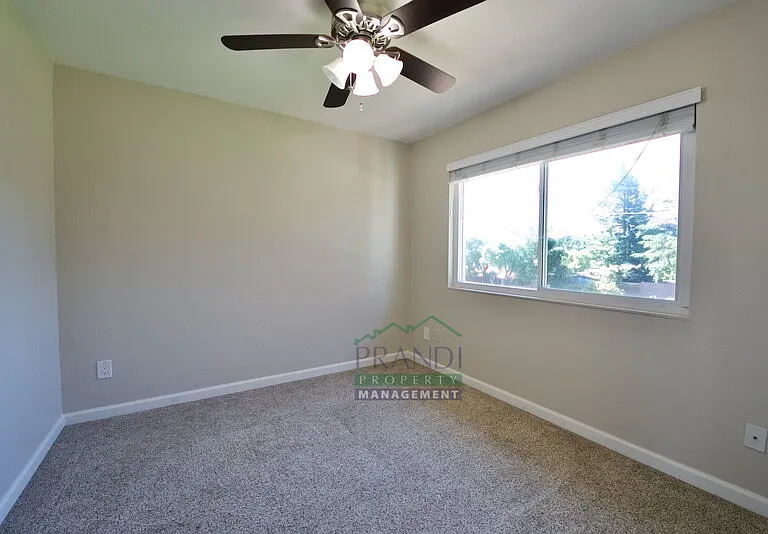 1 Oliva Dr #B — Photo 13