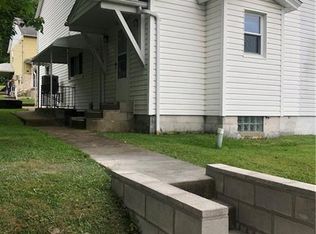 22 Hemlock St, Ellsworth Boro, PA 15331