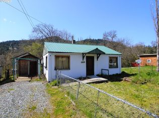 1411 N Old Pacific Hwy, Myrtle Creek, OR