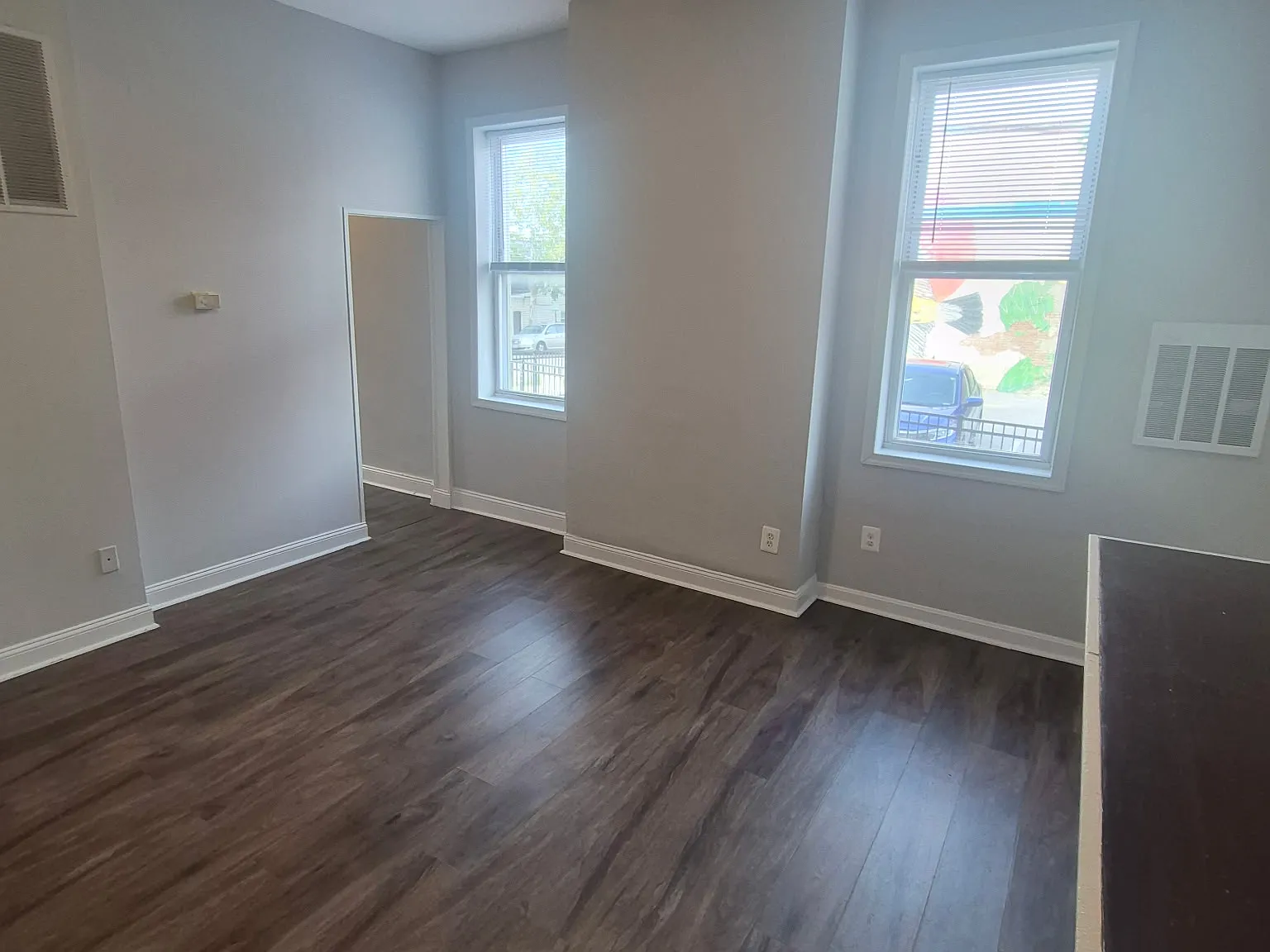 1 bed, 600 sqft, $1,050 — Photo 3