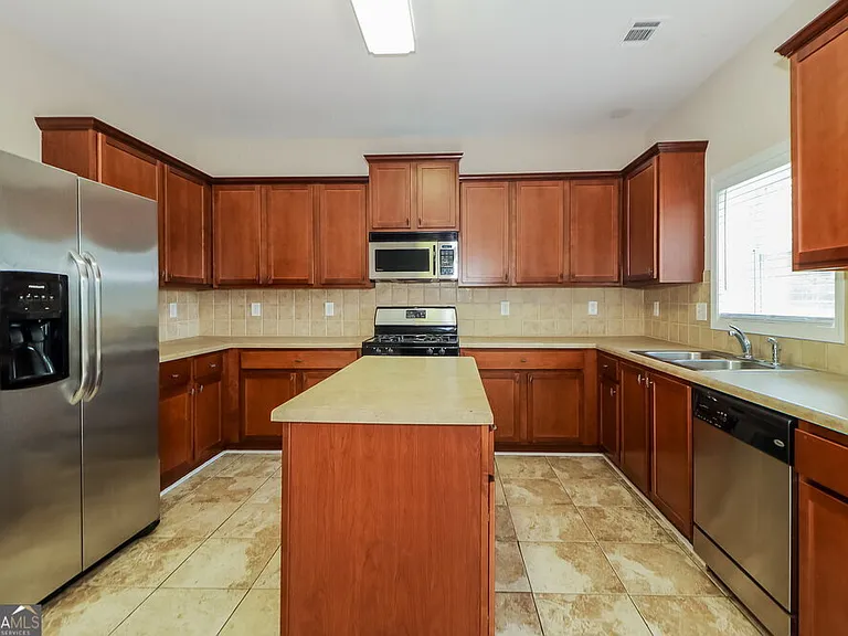 5080 Fieldstone View Cir — Photo 8