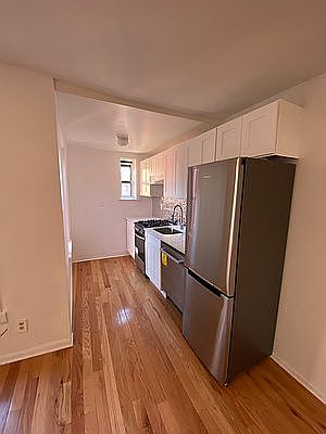 4th image of 439 Hicks St APT 6C