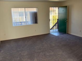 604 W California Ave APT 9, Vista, CA 92083