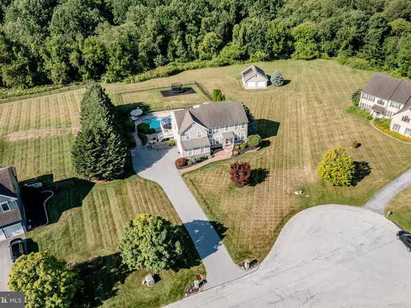 119 Jacobs Dr, Coatesville, PA 19320