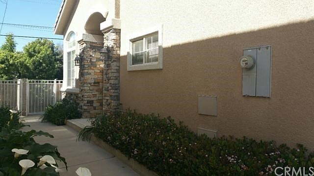 2nd image of 6217 Rosemead Blvd #6
