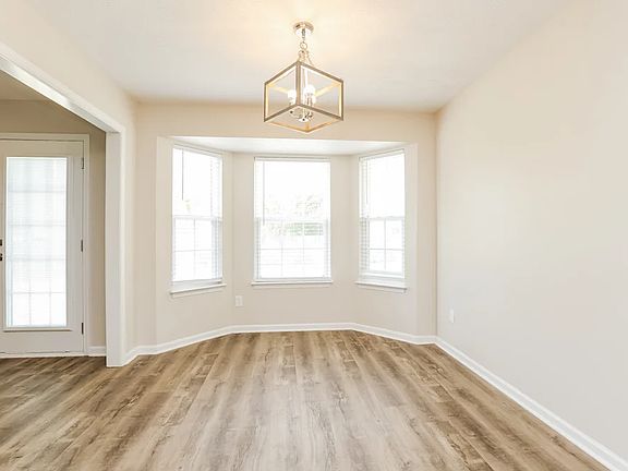 5th image of 2180 Long Meadow Dr