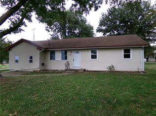 311 Park St, Corder, MO 64021