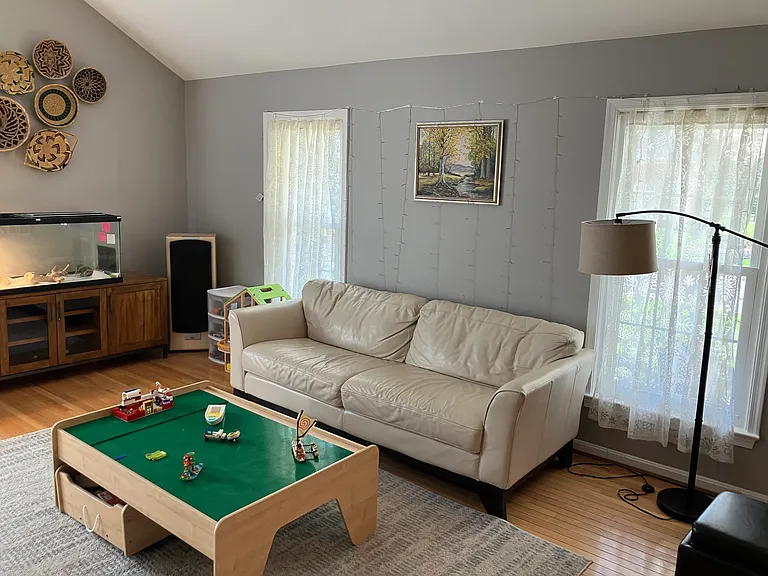 18 Griswold Ct — Photo 4