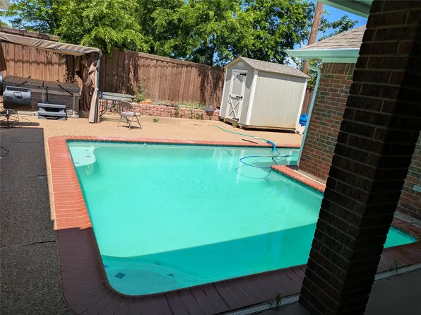 7916 Marsh Ct, Fort Worth, TX 76123