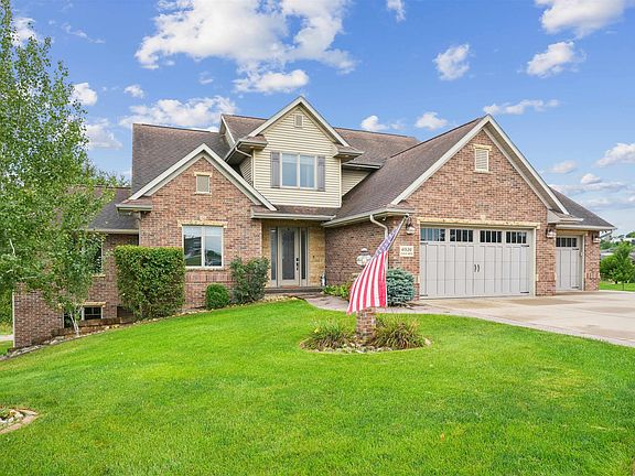4th image of 6036 Forest Hills Dr