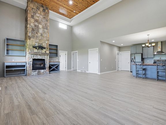 3rd image of W3335 Bauer Rd