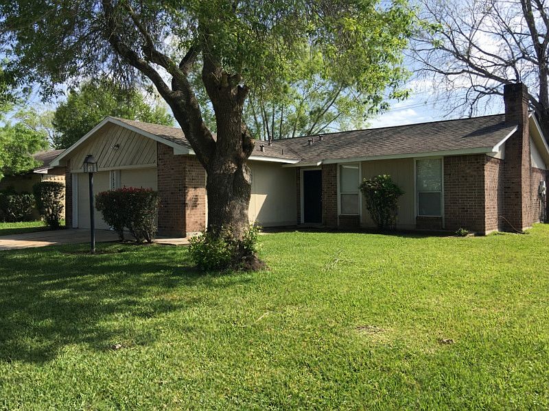 1st image of 15835 Ruppstock Dr