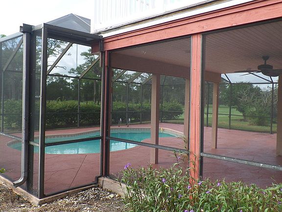 5th image of 1414 Gleneagles Way