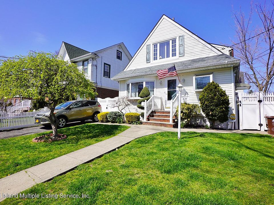 1st image of 639 College Ave