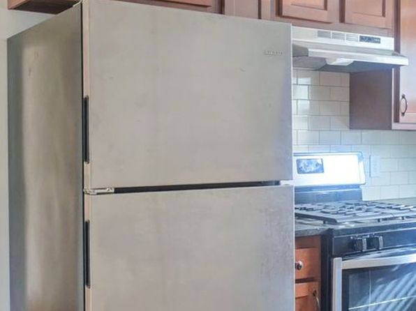 122 W Main St APT 7