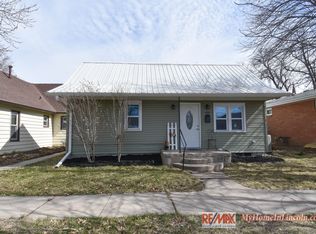 420 N 5th St, Seward, NE 68434