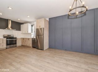 2620 W Rice St #1F, Chicago, IL 60622