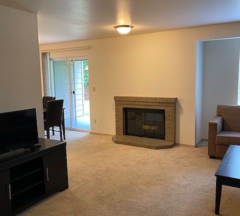 4th image of 2735 Tuscany Ln SW #812