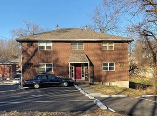 908 E T C Lea Rd #A, Independence, MO 64050