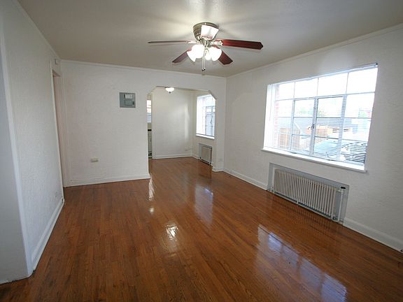 2nd image of 1001 N Logan St #A7e2cbd2c