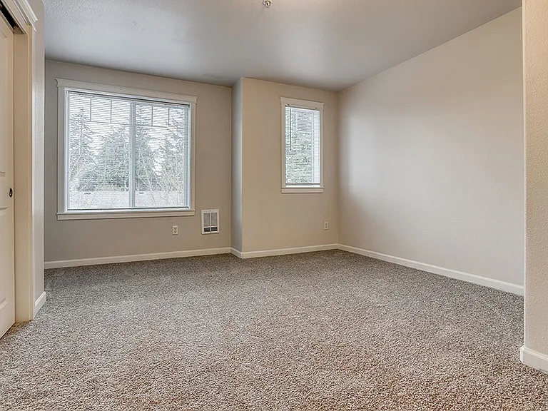 15075 SE Powell Blvd — Photo 44
