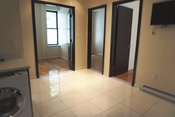 Rented by NY Living Solutions | media 16