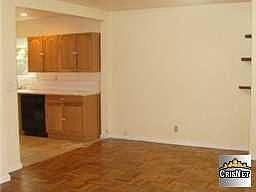 3rd image of 8045 Lasaine Ave