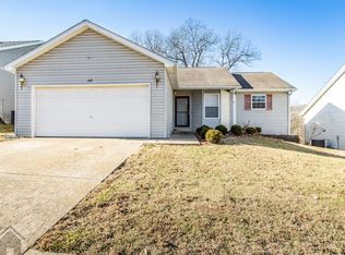 140 Hickory Valley Rd, Saint Robert, MO 65584