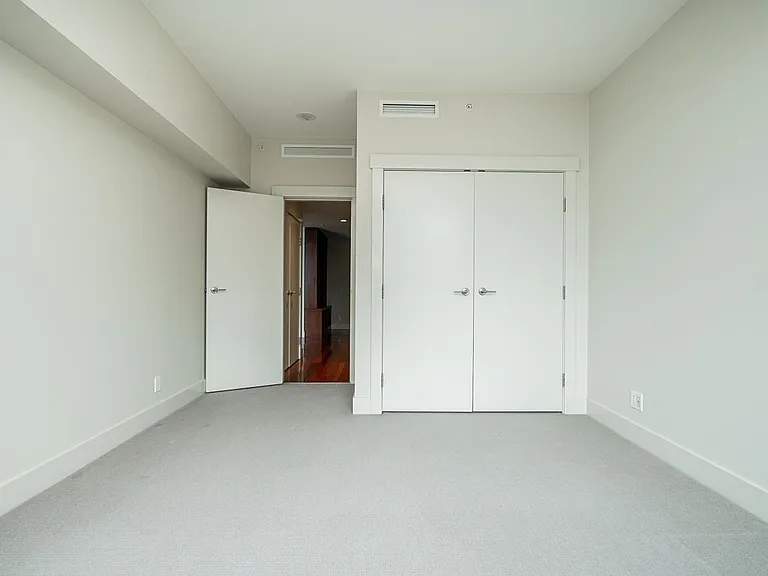 3335 Cypress Pl #502 — Photo 16