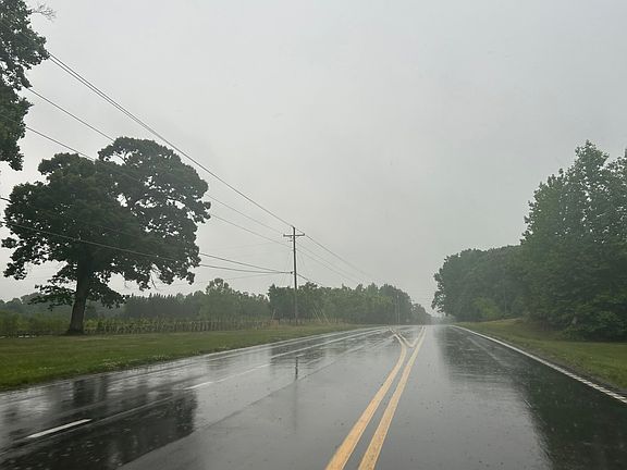 4th image of 3287 Fallston Rd