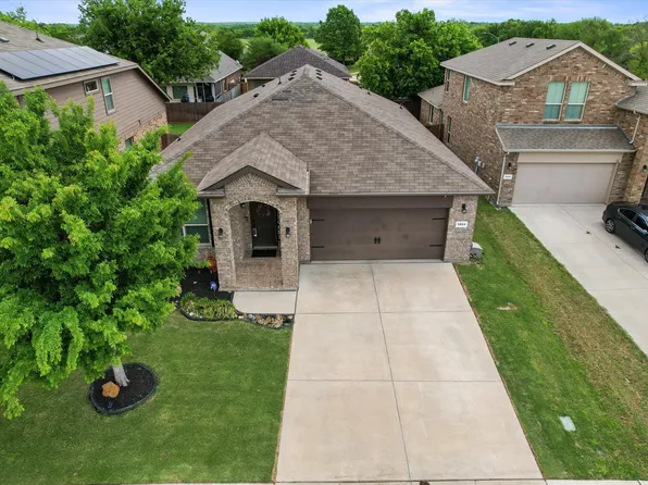 1004 Brownford Dr, Burleson, TX 76028