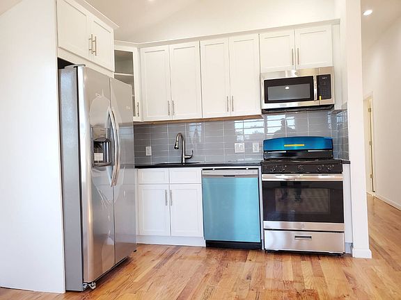 4th image of 437 Beach 28th St Floor 2