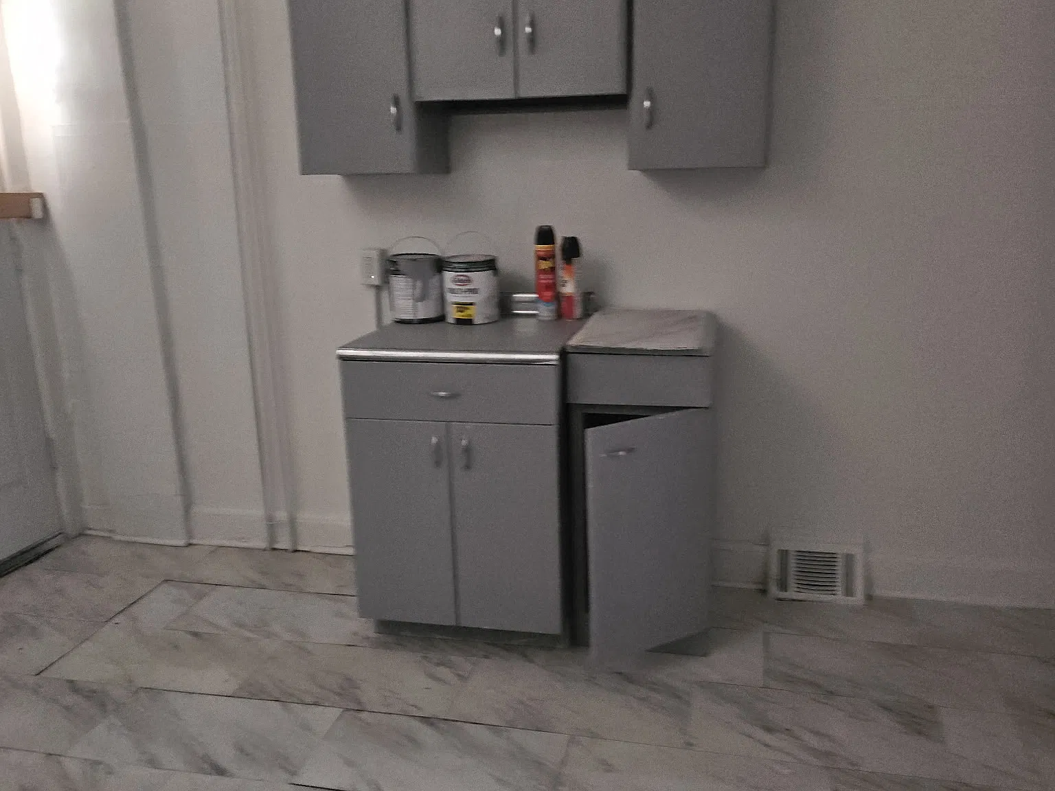 3 bed, 2000 sqft, $1,600 — Photo 2