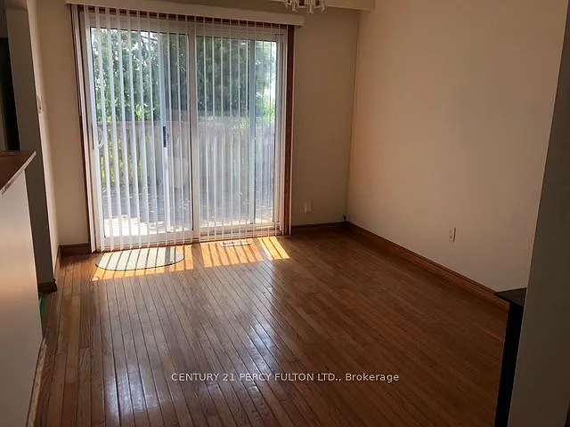 791 Sheppard Ave #MAIN — Photo 4