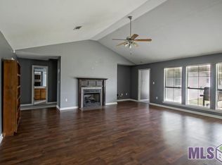 23835 S Point Dr, Denham Springs, LA 70726