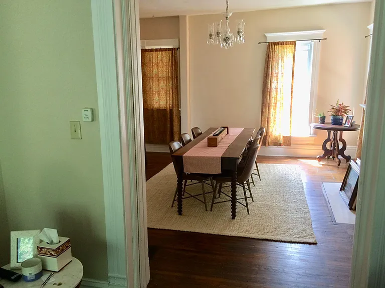 615 Franklin Ave — Photo 7