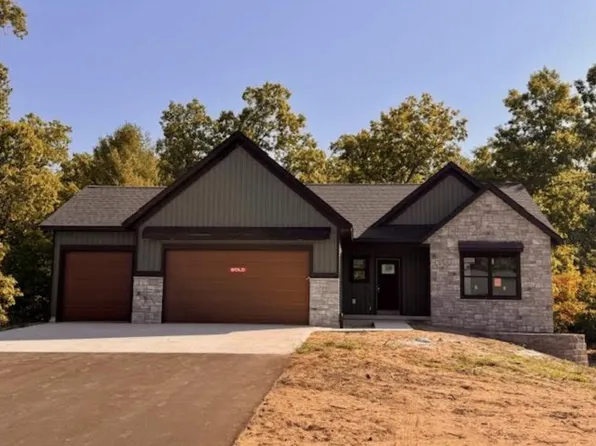 408 Sabine Dr #10, Muskegon, MI 49442