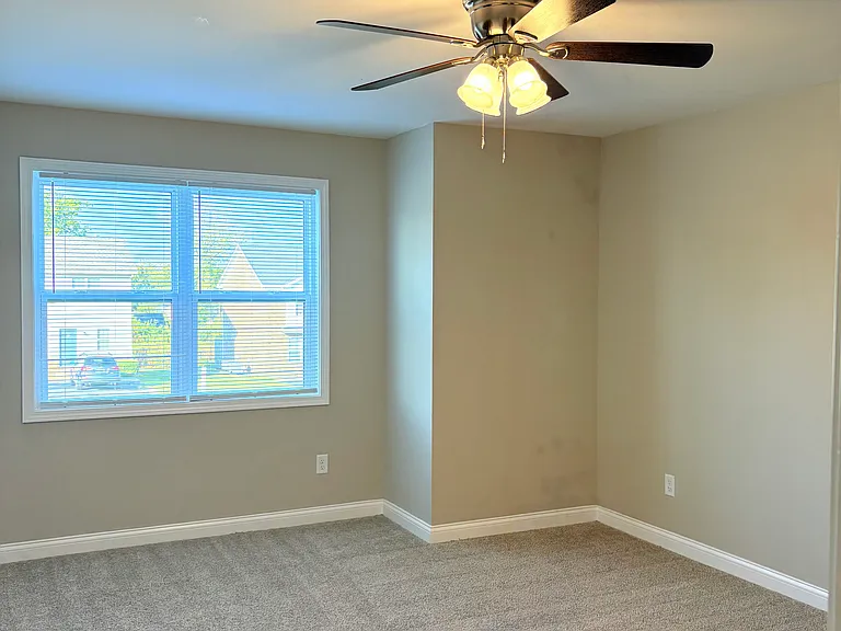 129 Hillridge Ct #C — Photo 7