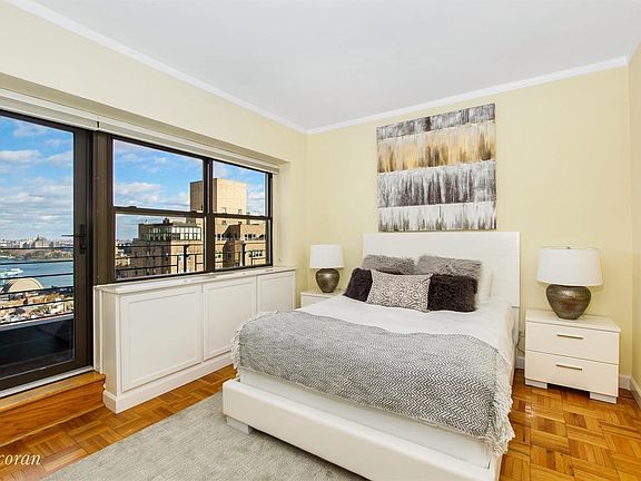 4th image of 510 E 86th St APT 21C